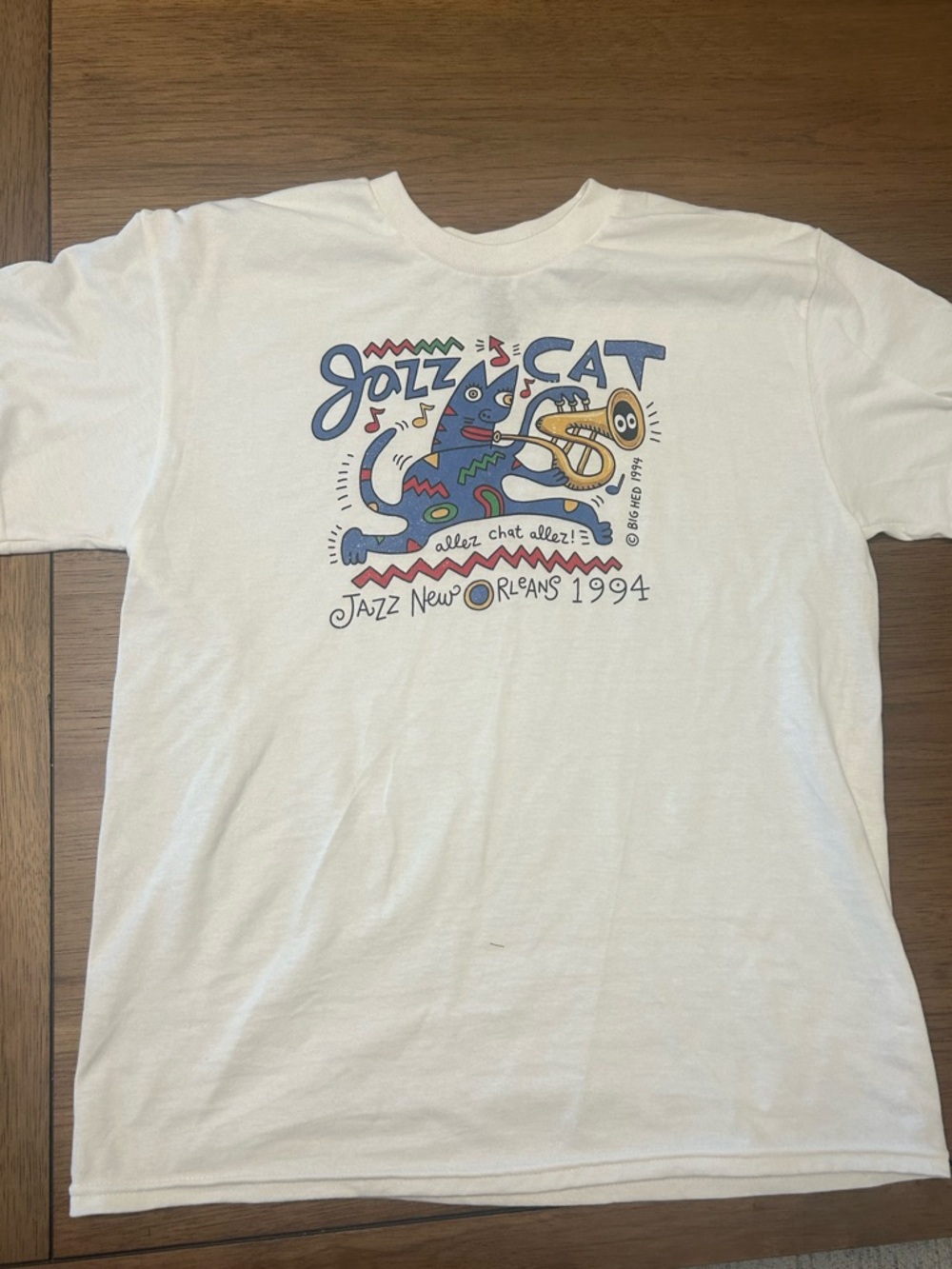 Gildan White Jazz Cat Short Sleeve Tee with Blue Graphic
